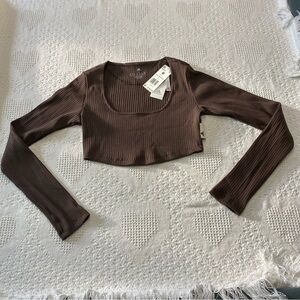 NEW Adidas Long Sleeve Ribbed Cropped Shirt (M)